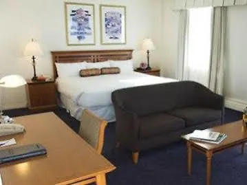 Plaza 500 Hotel Vancouver 3*,